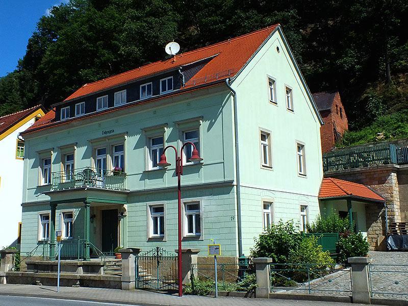 Am Elbufer Bad Schandau